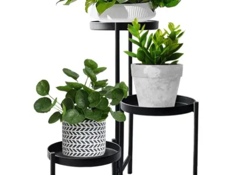 Suport pentru plante, din metal, 3 polite, constructie robusta