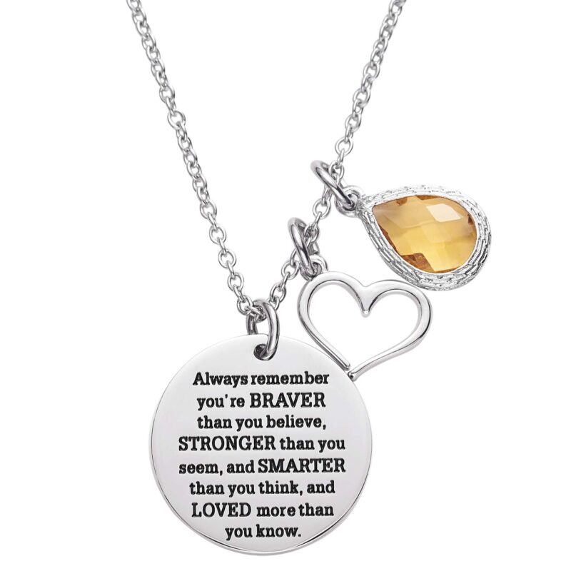 Lantisor din inox cu piatra galbena, pandantiv si medalion cu inscriptia in engleza "Aminteste-ti intotdeauna ca esti mai curajos decat crezi, mai puternic decat pari si mai destept decat gandesti si iubit mai mult decat stii."