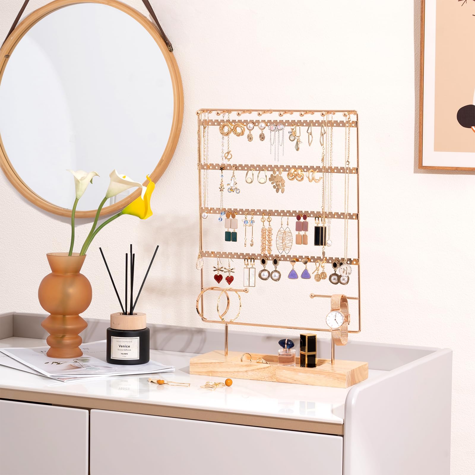 Suport pentru bijuterii cu 6 niveluri, 208 gauri pentru cercei, suport pentru lant cu doua fete, cu tava din lemn, auriu - imagine 3