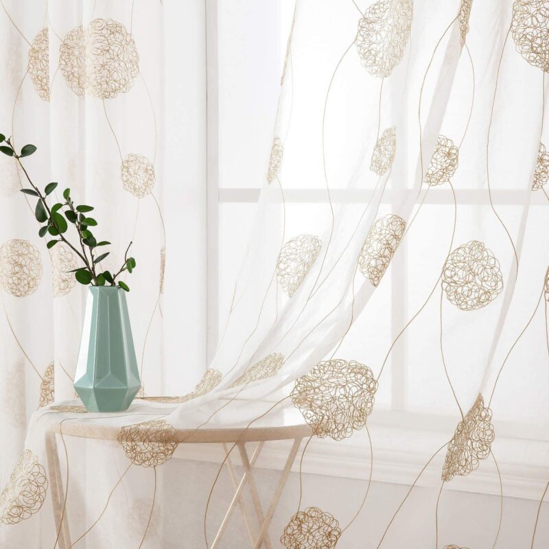 Perdele cu broderie florala, albe cu model auriu, transparenta, cu ocheti, set de 2 buc., 225x140 cm